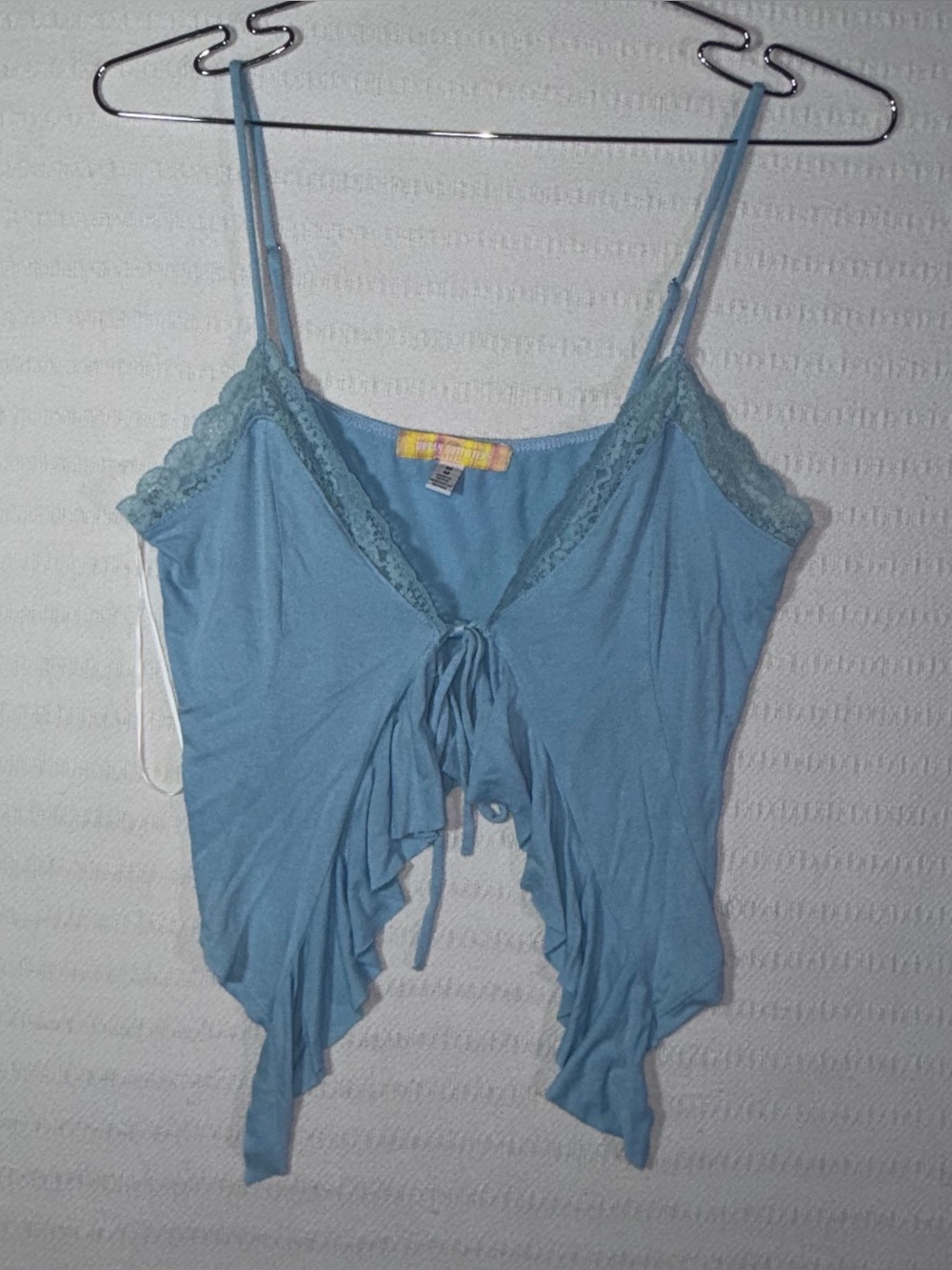 Urban Outfitters Romantic Lace Trim Flyaway Cami Top Size M Fairy Coquette